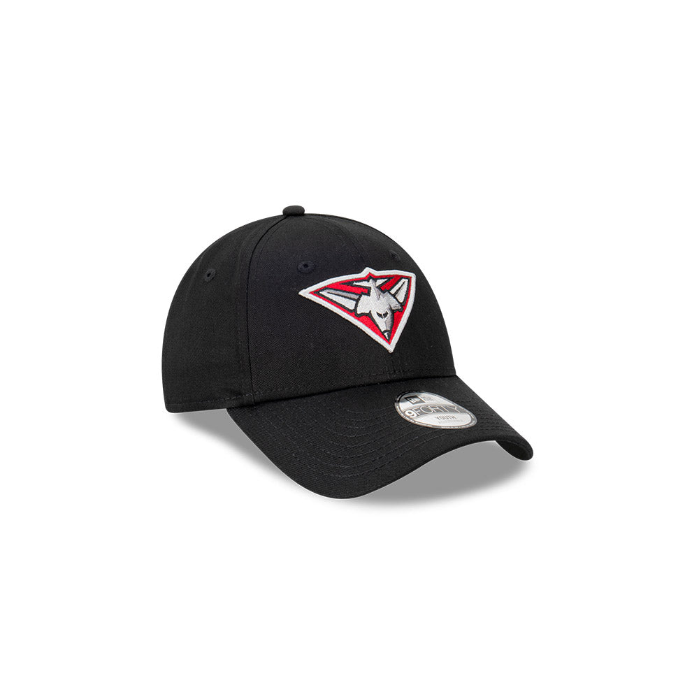Essendon Bombers Kids Hat - AFL Official Team Colour Black 9Forty Kids Strapback Cap - New Era